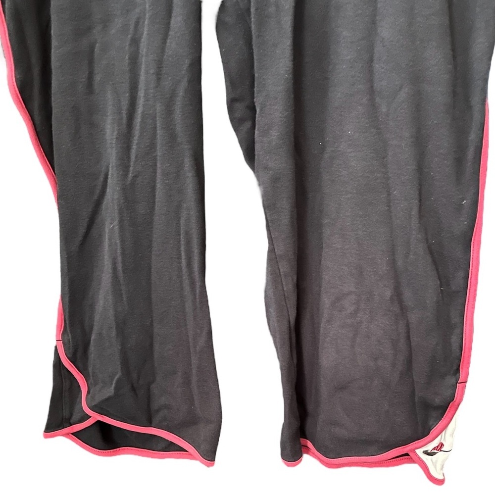 Nike Black and Pink Capri Pants Large - Picture 3 of 5